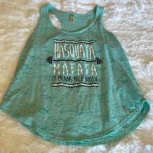 3/$15🔴 Women’s racerback tank top size small workout squats